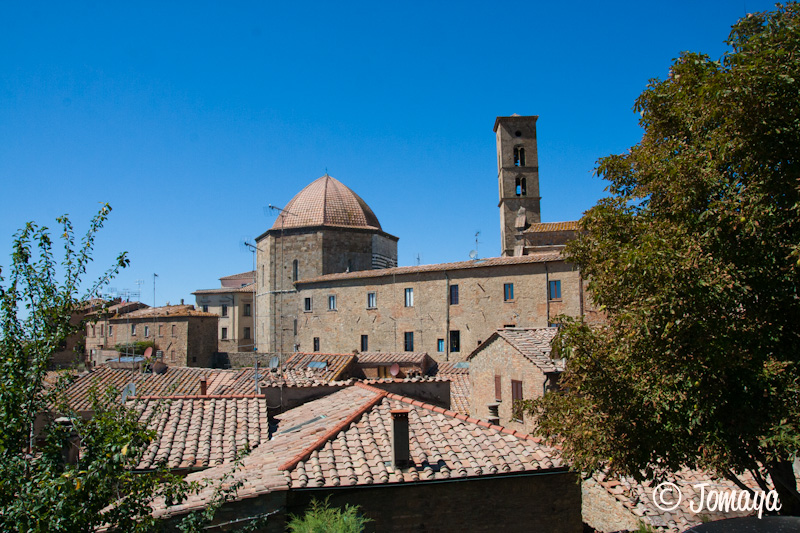 Volterra - vue sur les paysages toscans