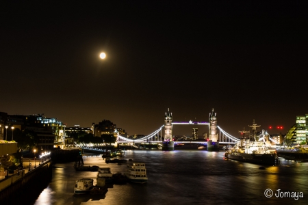 Tower Bridge & la Tamise by night - Londres